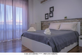 ELEGANTE CASA ACCADEMIA ***** - PRIVATE PARKING